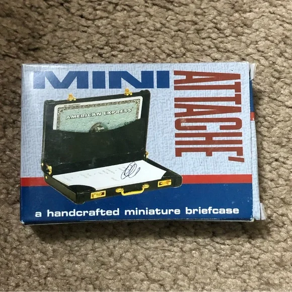 Mini Attache Handcrafted Miniature Briefcase- A business in credit card holder - Picture 2 of 6